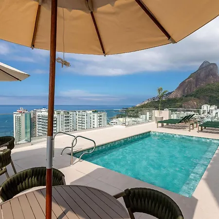 (1704) A 150 Metros da Praia do Leblon com Academia, Arrumação Diária e Vista Mar-2